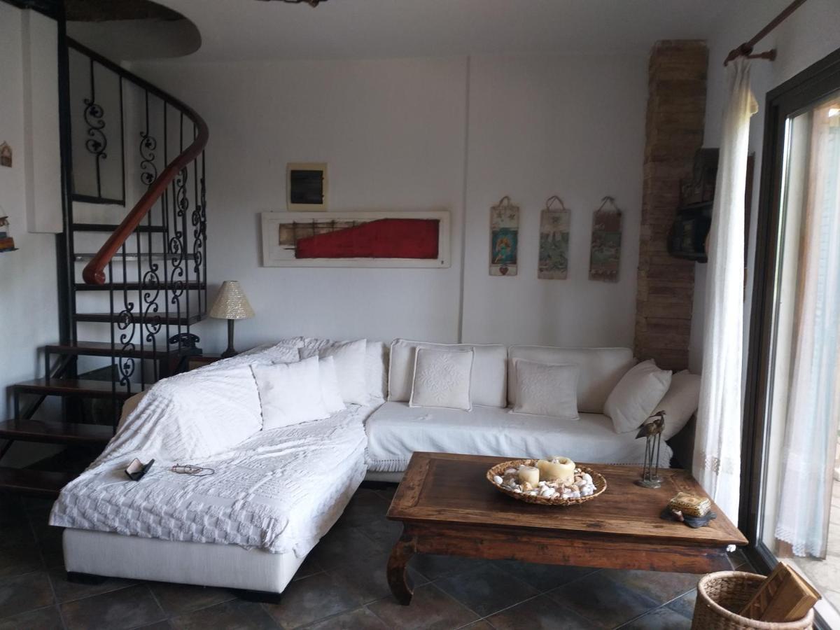 Vila Minthi Posidi Exteriér fotografie